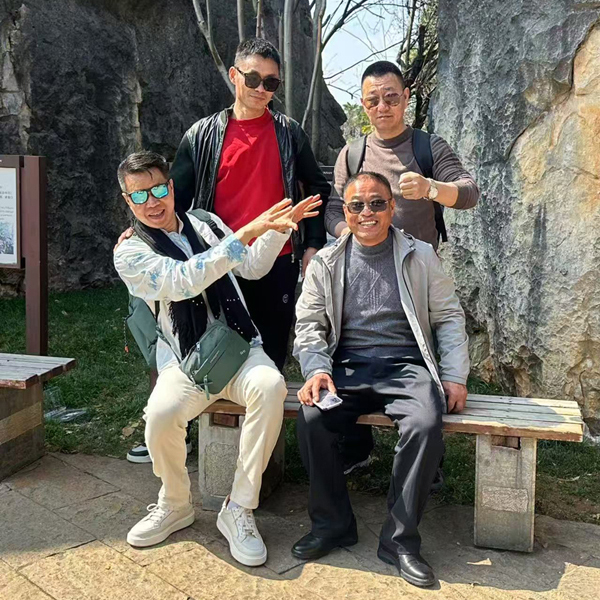 “旅行界-F4”-非你們莫屬，主打一個帥氣又歡樂！   aa.jpg